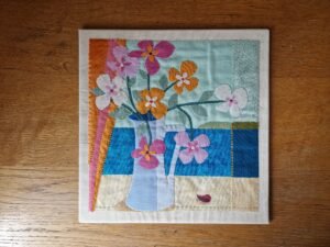 Original Embroidery : Flowers in the Window